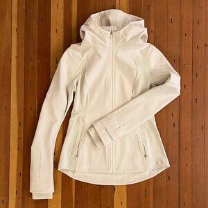 NWOT Lululemon Women's Cross Chill Performance Jacket